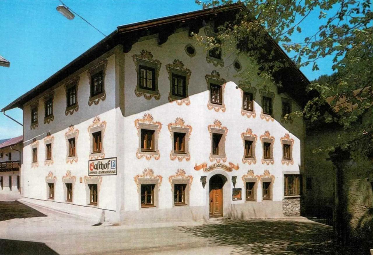 Gasthof Zacherlbraeu Fusch an der Glocknerstraße Екстериор снимка